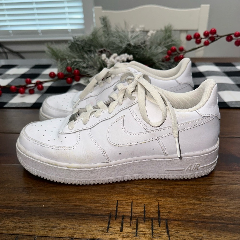 Nike White Low-Top Sneakers